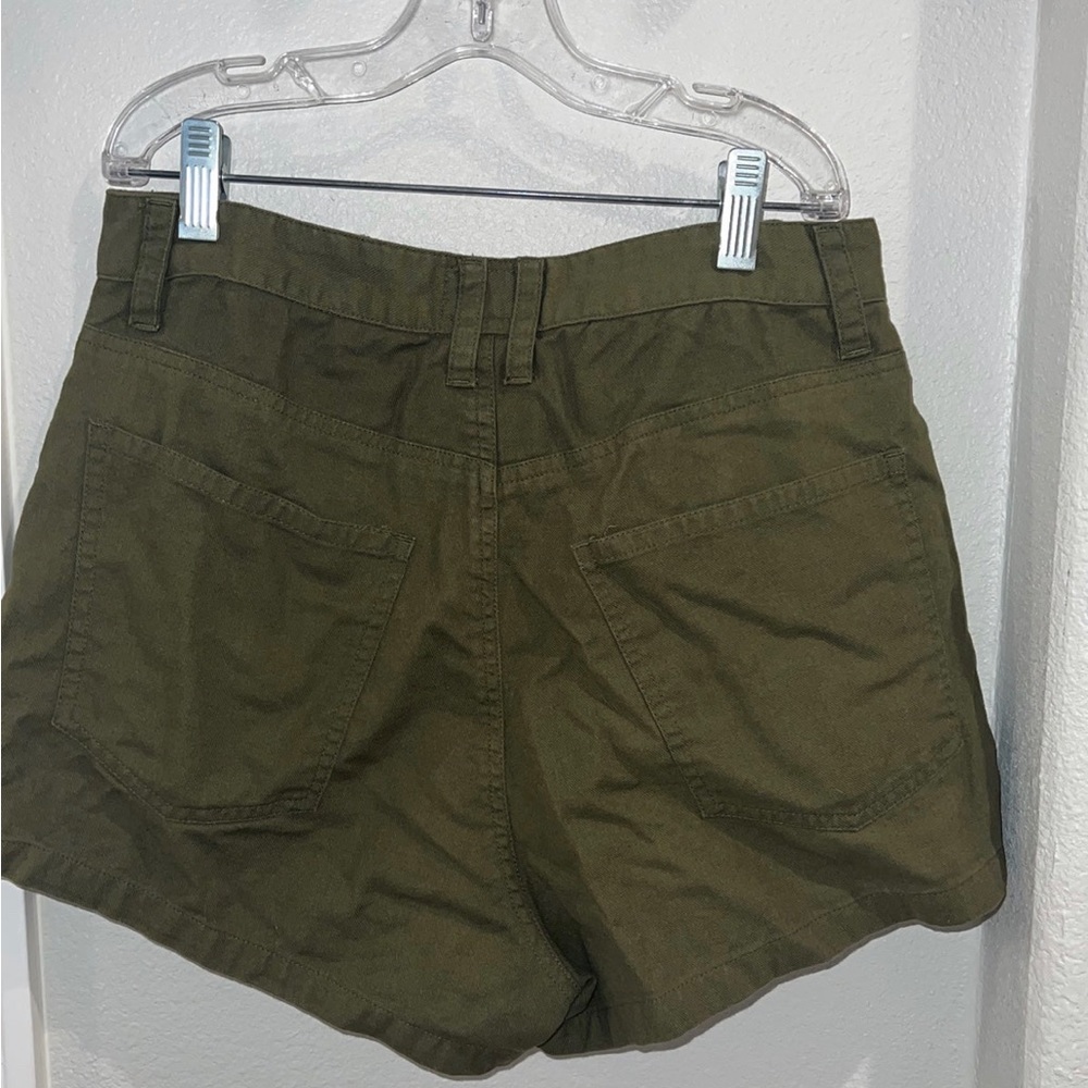 Rvca shorts - Picture 3 of 4